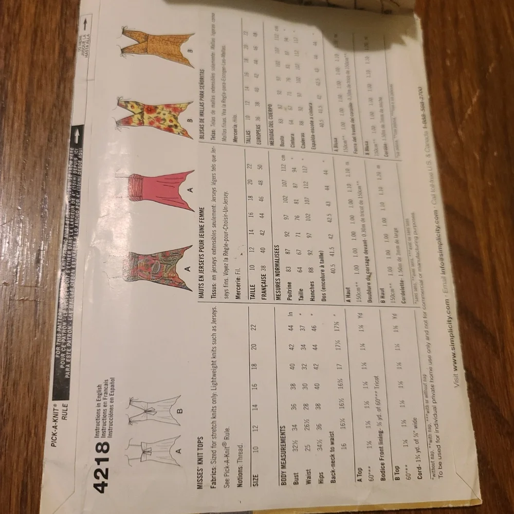Simplicity cut Summer Top Pattern Size 10-22 Pattern No 4218